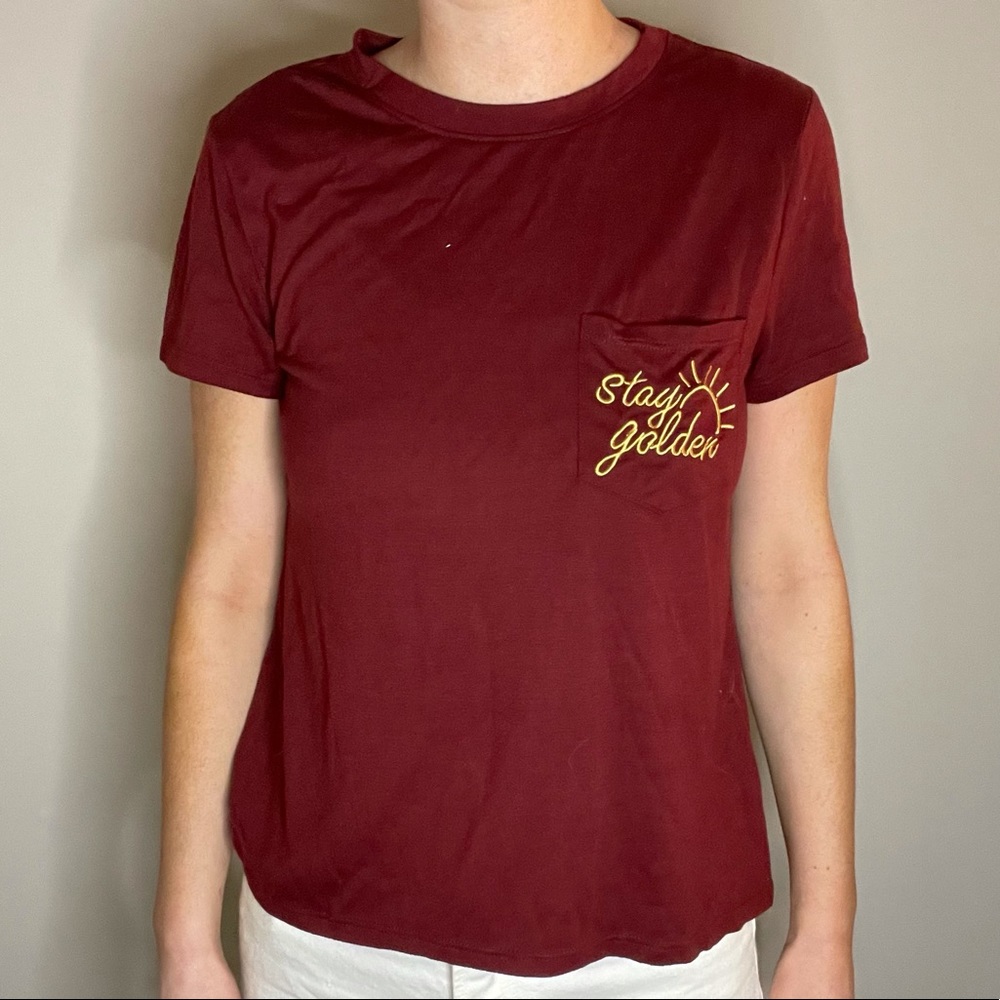 Maroon stay golden tee